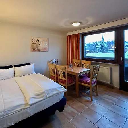 Max & Moritz Kirchberg in Tirol